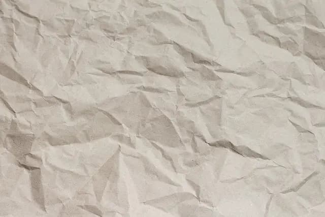 Comment Créer un Déguisement Frayeur Unique avec des Objets de Récup'